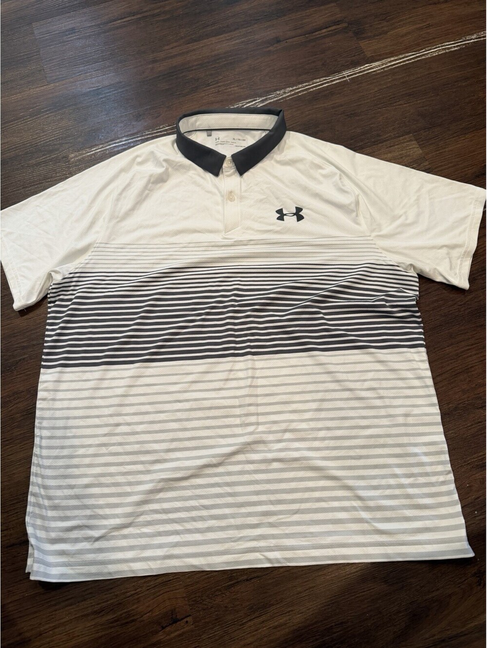Under Armour Men’s HeatGear Polo Shirt XL White Black Gray Striped Loose Fit